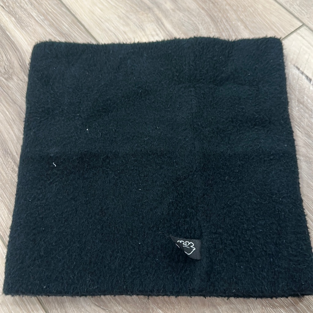 Black Turtle Fur Neck Gator Black Turtle Fur Neck Gator
